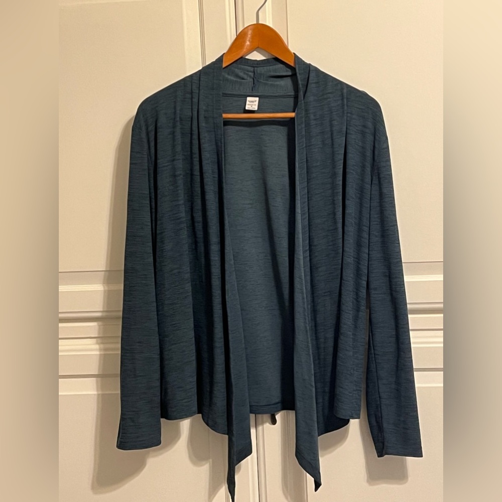 Old Navy Activewear Cardigan Woman’s Size Med